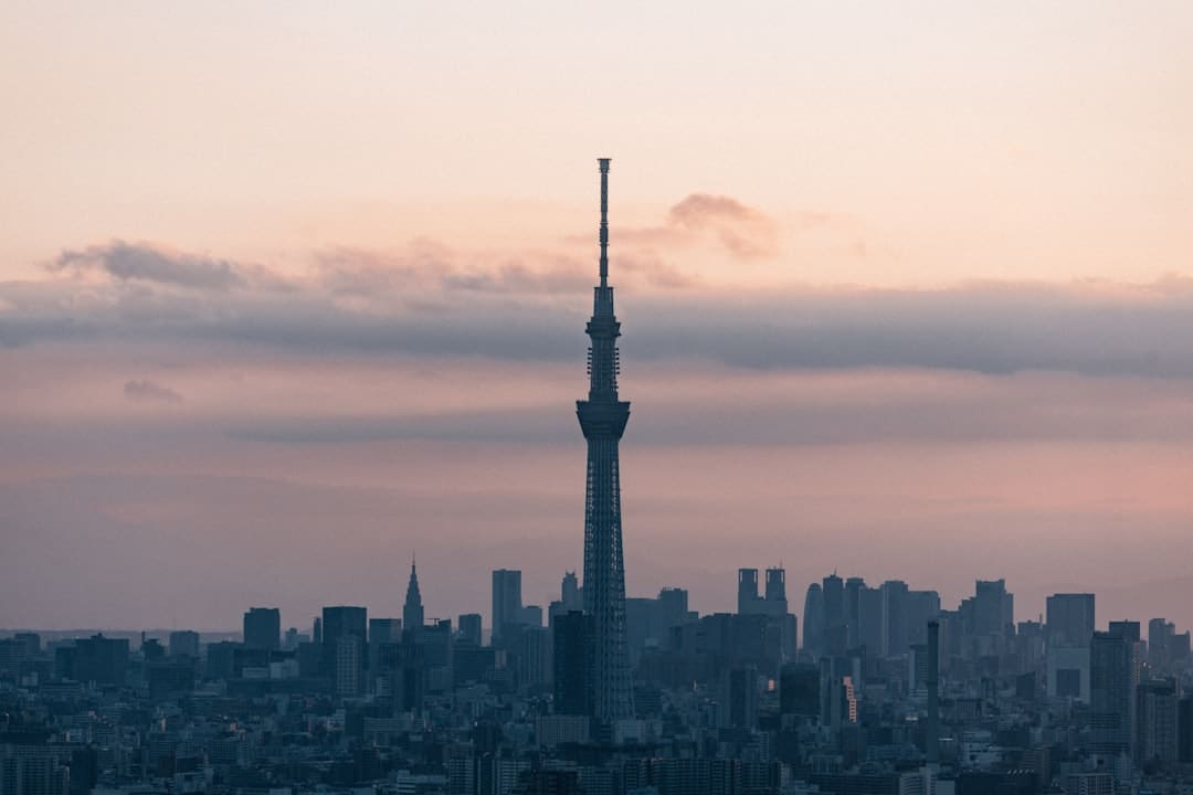 杨洋《俗人修仙传》口碑热度双丰收 豆瓣开分7.5热血逆袭引爆夏天